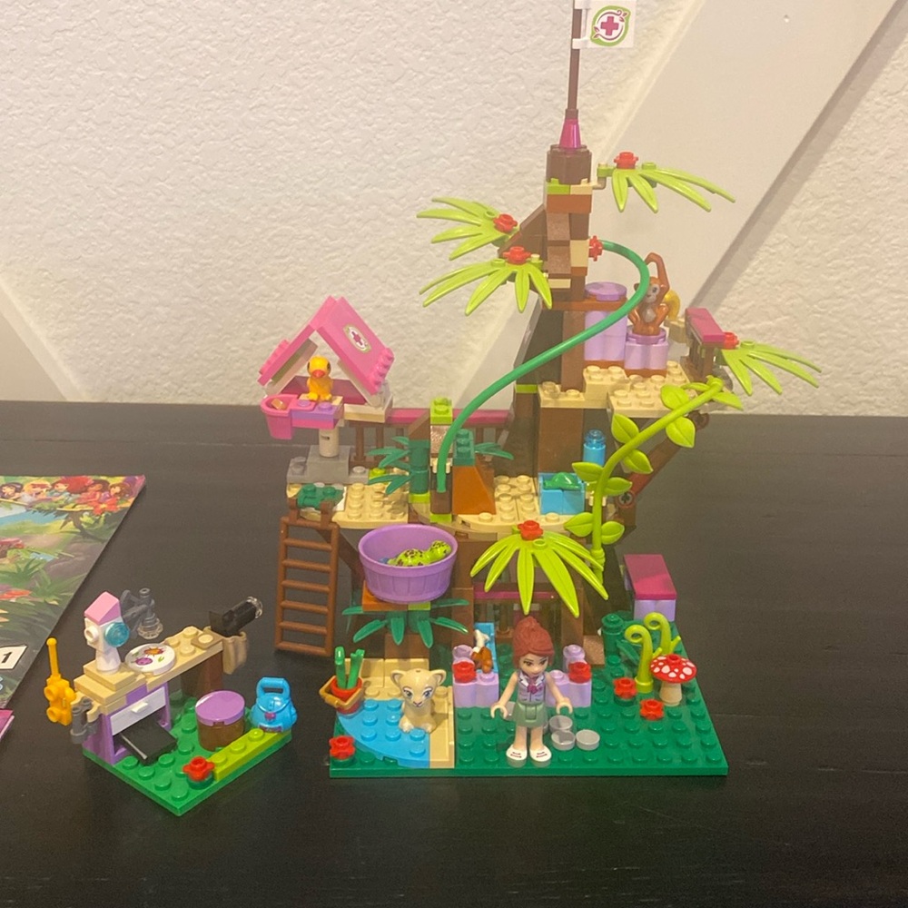 Lego friends jungle tree sanctuary 41059